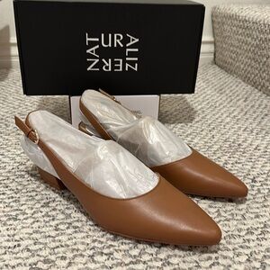 BNIB Naturalizer - Banks, Englishtea Lea